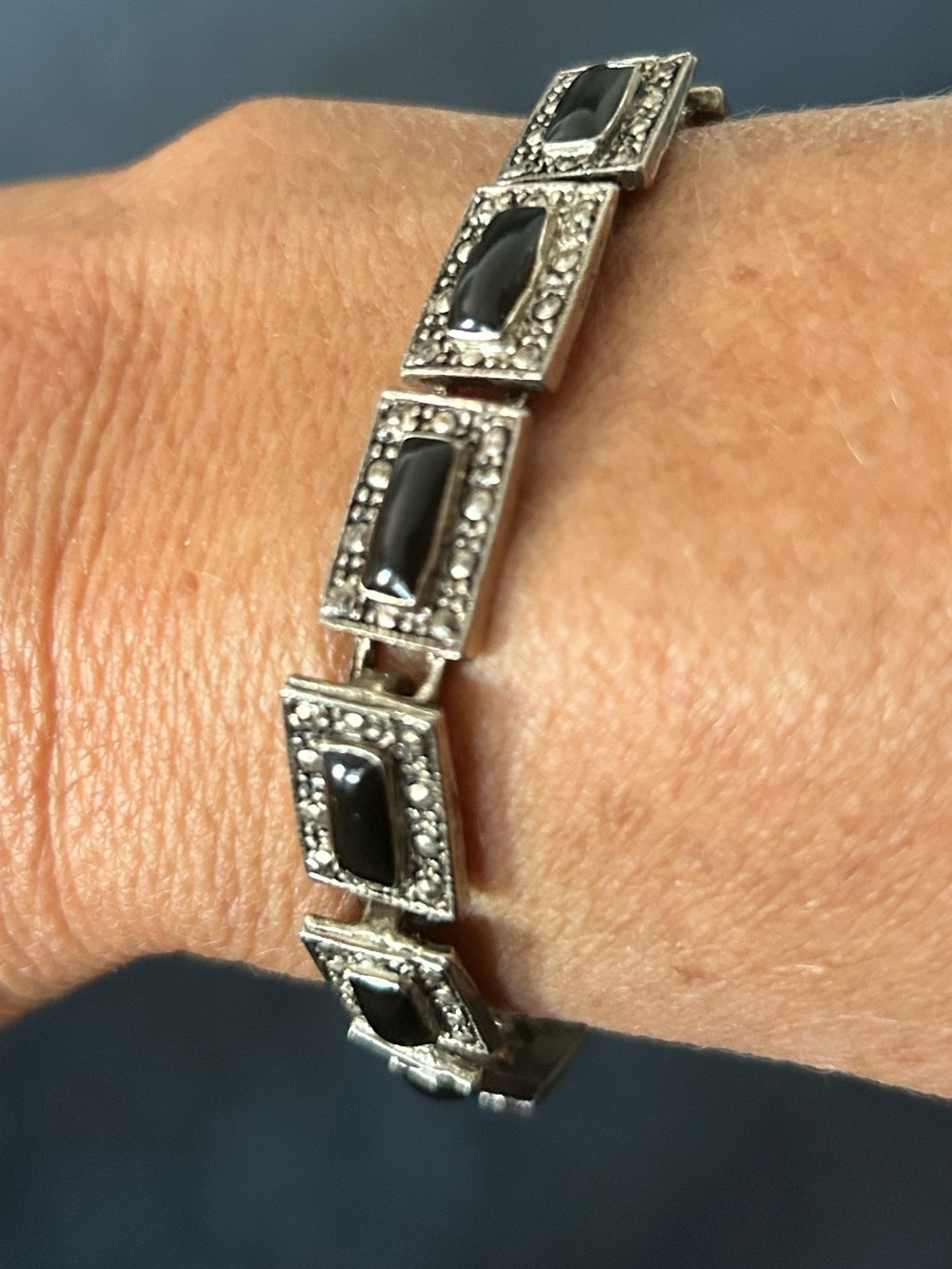 Vintage Black Onyx silver link collar bracelet